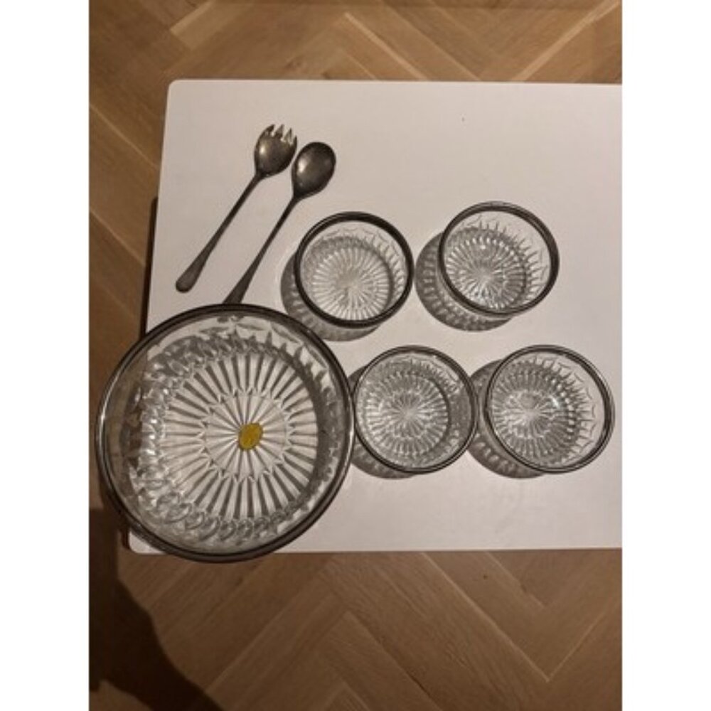 7 Piece Leonard Crystal Silver Plated Large Bowl, 4 Small Bowls, Utensils